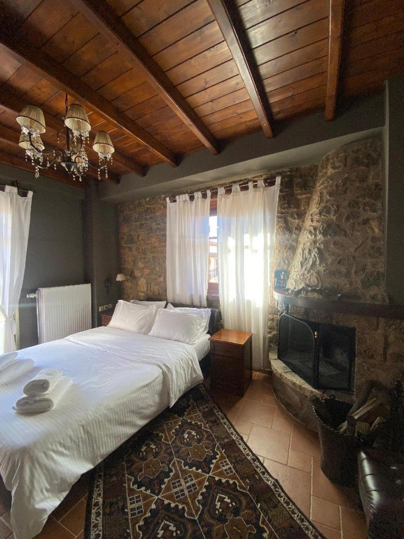 Guesthouse Katafygio Arachova Exterior foto