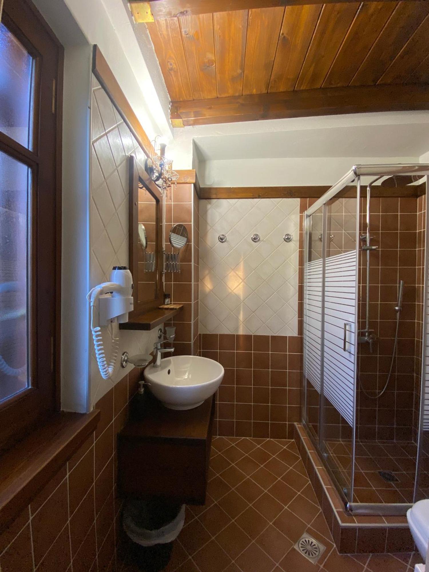 Guesthouse Katafygio Arachova Exterior foto